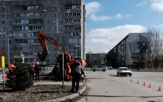 Аварийно-восстановительные работы по ул. Космическая. 
